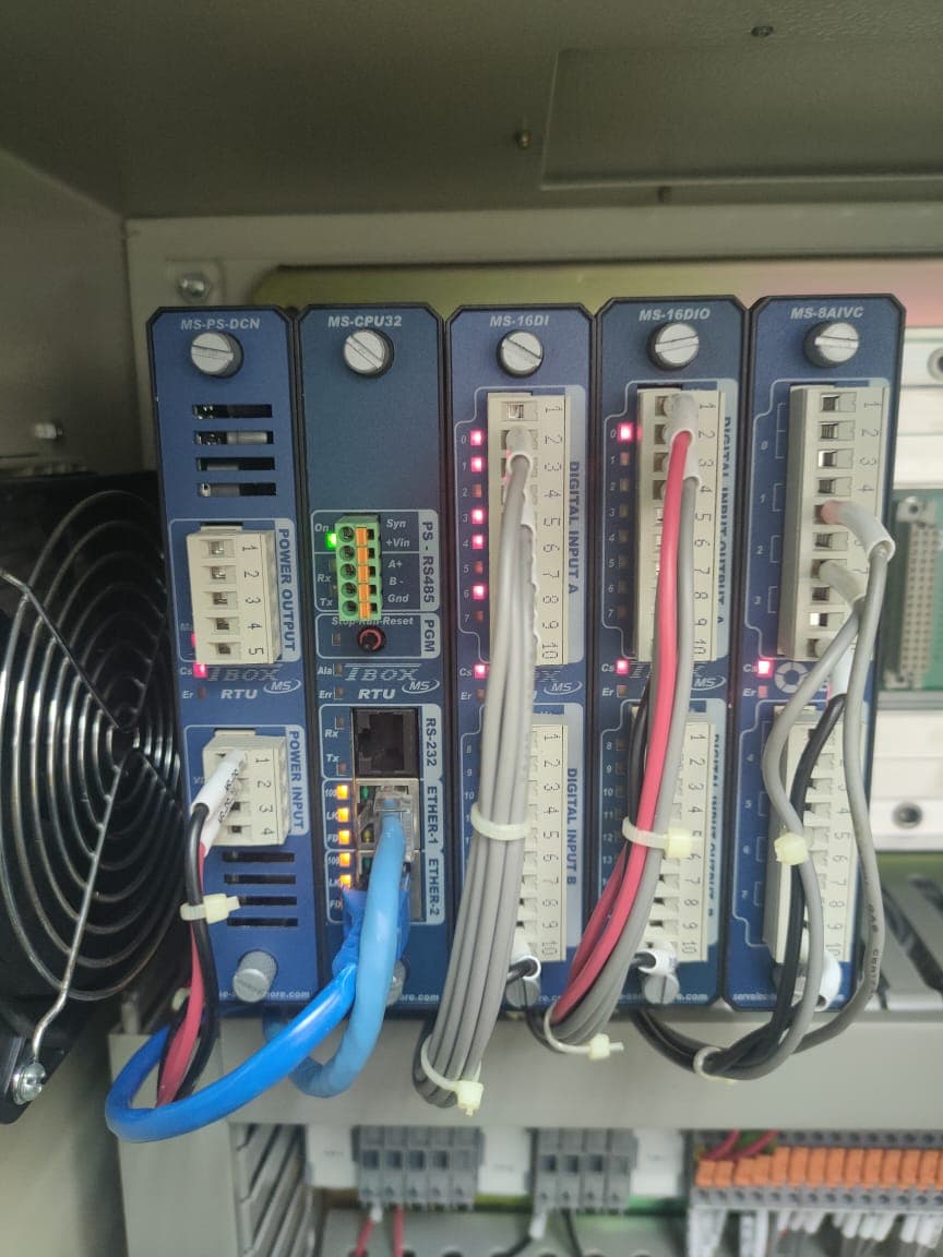 Ovarro TBox MS RTU — CPU and I/O modules in service